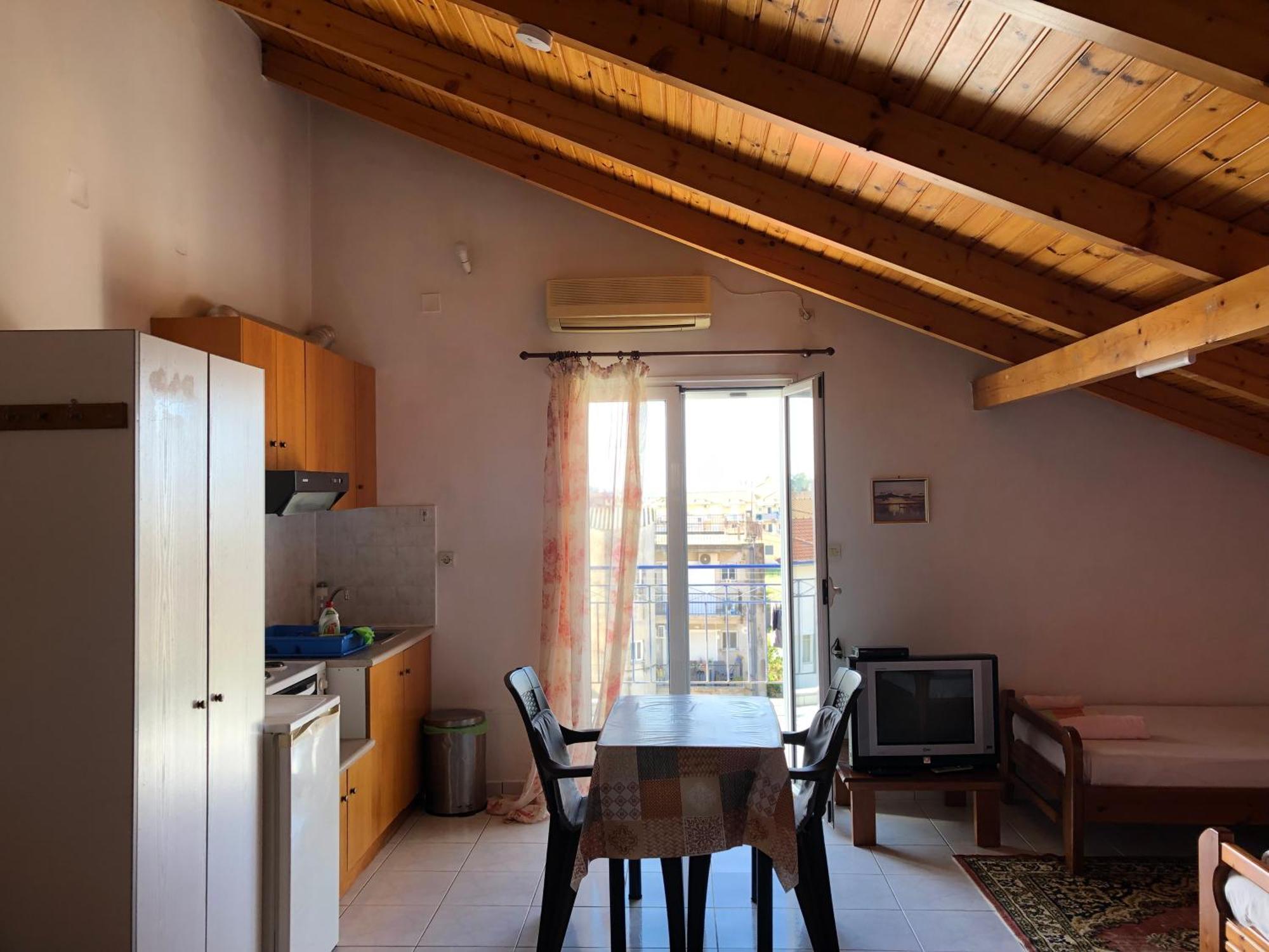 Ion Apartments Messolonghi Double Room Sea View Loft Mesolóngion 외부 사진